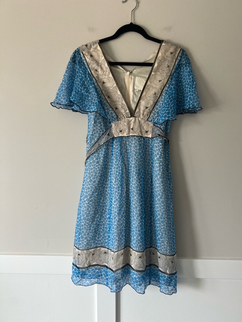 Anna Sui Silk Blue Printed Mini Dress Boho Flutter Sleeve Empire Size 4